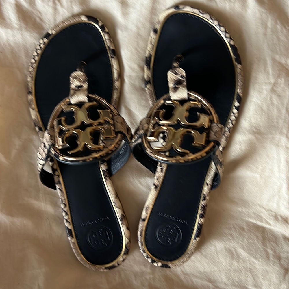 Authentic Tory Burch Metal Miller Leather Thong Snake Sandal